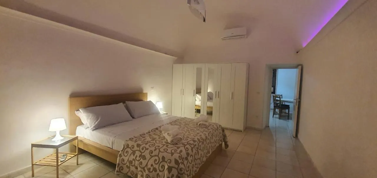 Διαμέρισμα San Gennaro Holiday Home Νάπολη