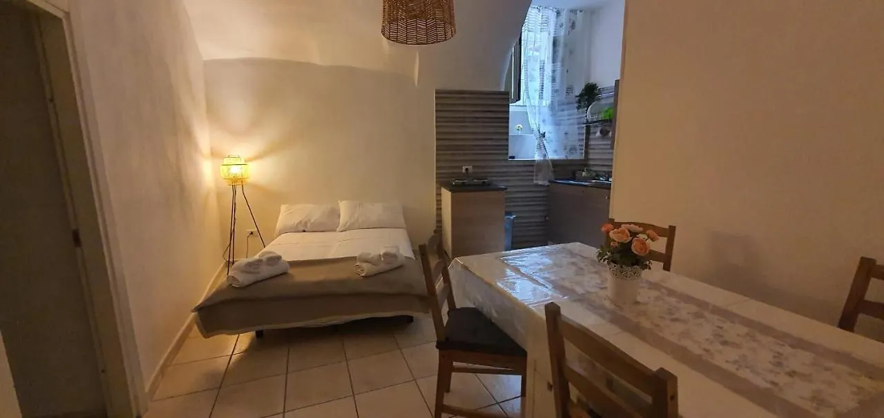 Διαμέρισμα San Gennaro Holiday Home Νάπολη